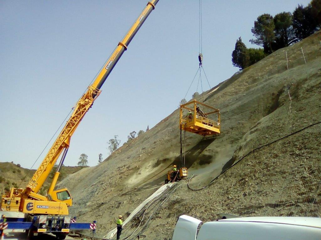 Keller team stabilising a slope