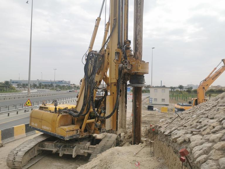 installing contiguous micropile wall